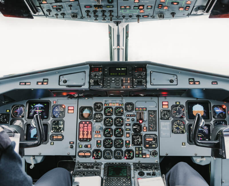 Aircraft leasing